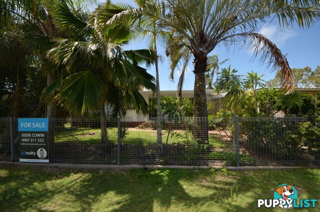 4 Rosella Street Slade Point QLD 4740