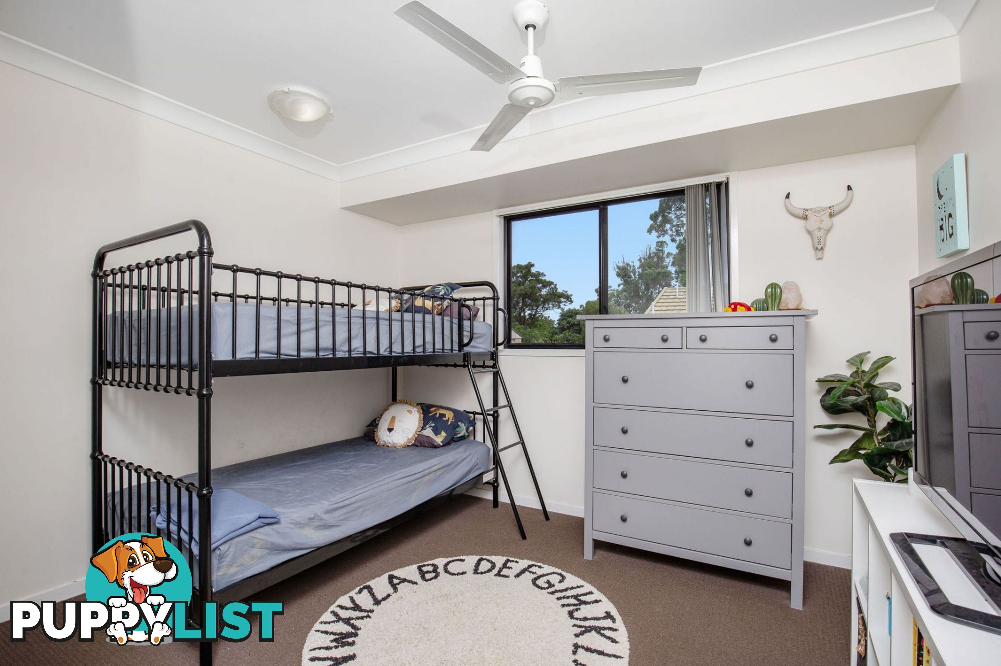 16 698-700 Kingston Road Loganlea QLD 4131