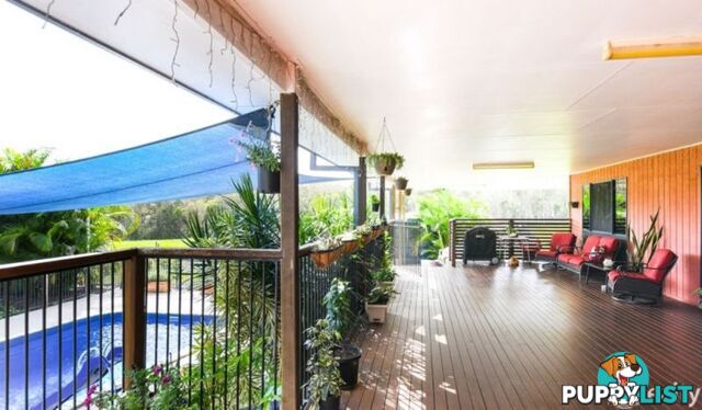 198 Cunningham Road Goomboorian QLD 4570