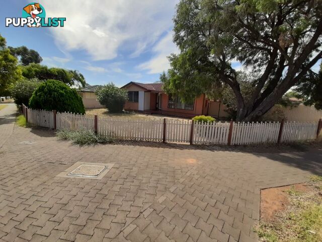 8 Whiteparish Road Elizabeth North SA 5113