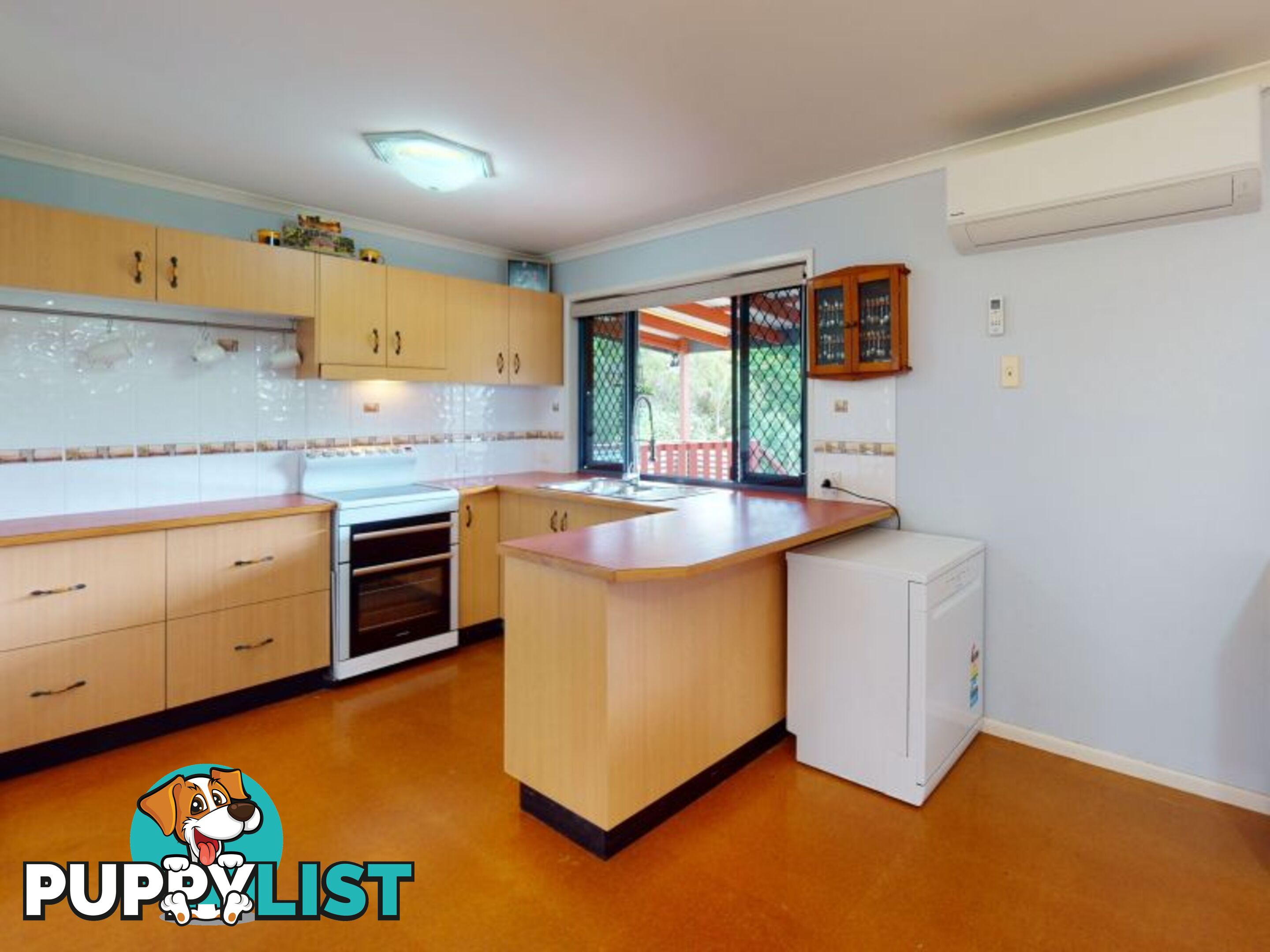 27 Chamberlain Street Woolooga QLD 4570