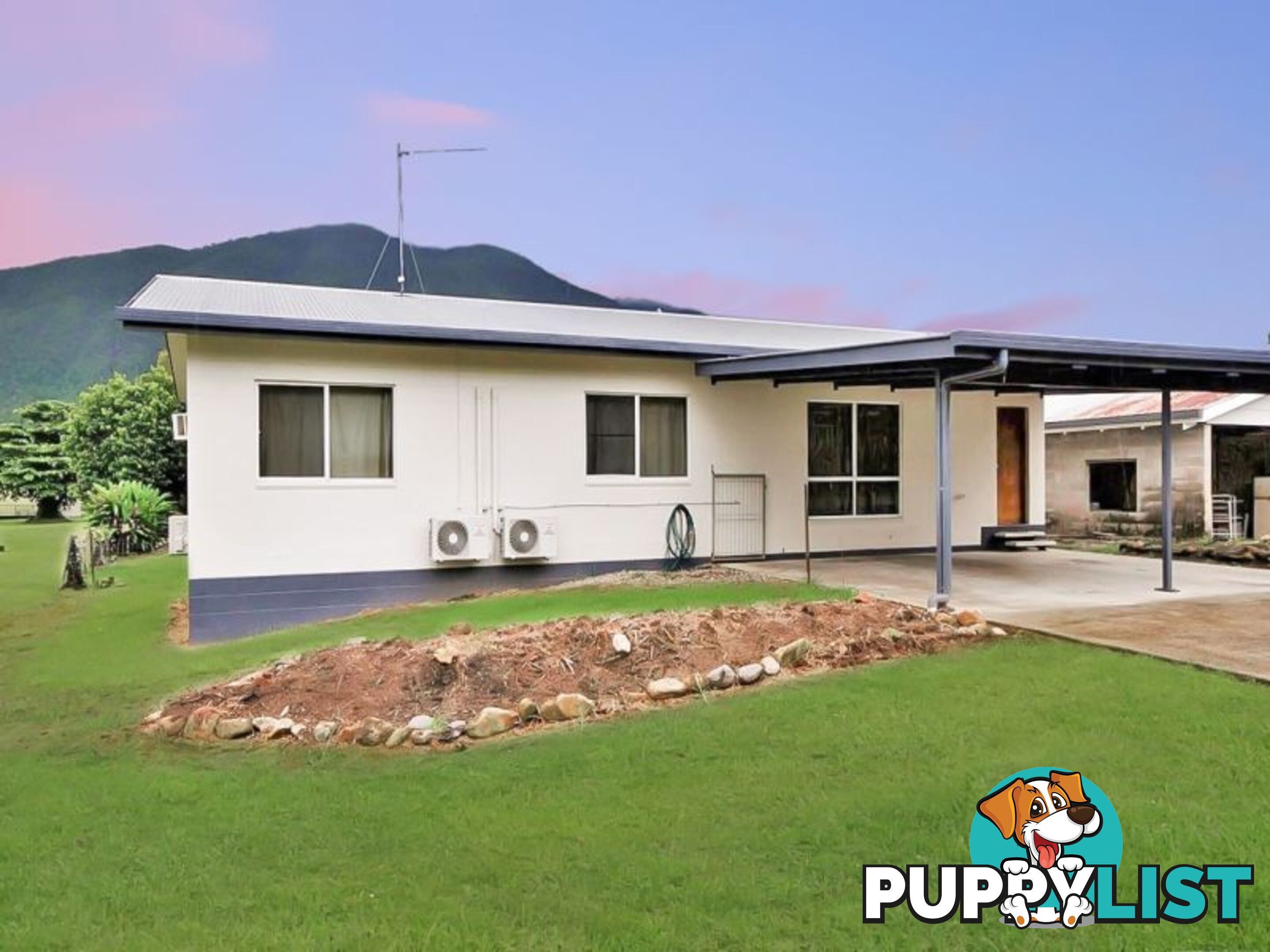 3 Banyan Esplanade Tully QLD 4854