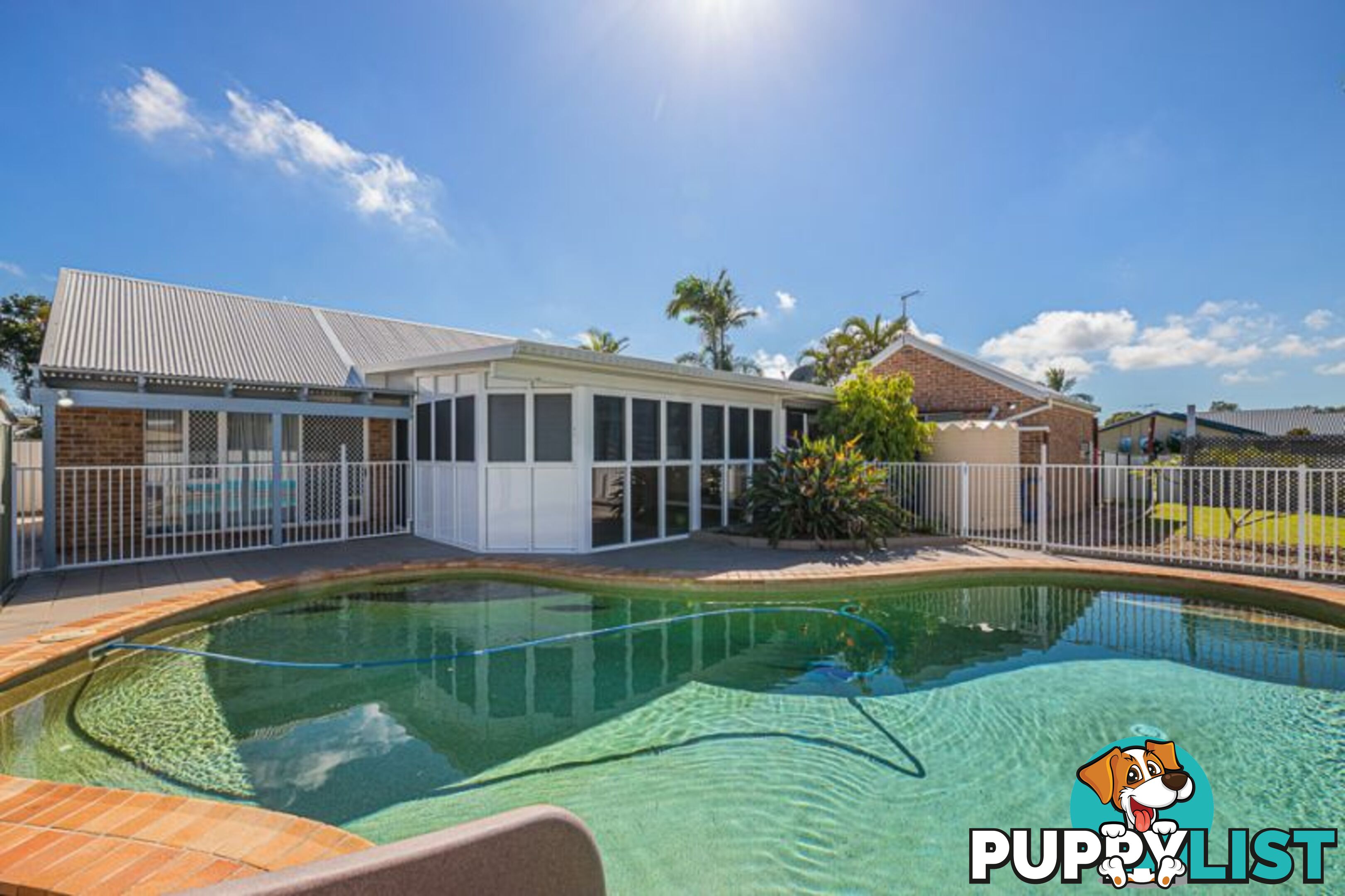 24 Castaway Court Banksia Beach QLD 4507