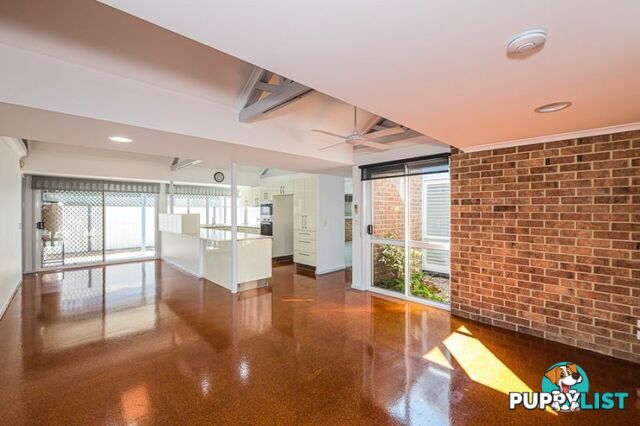 24 Castaway Court Banksia Beach QLD 4507