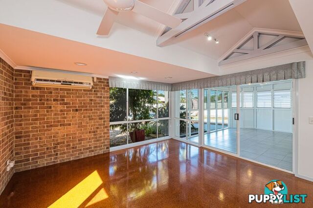 24 Castaway Court Banksia Beach QLD 4507