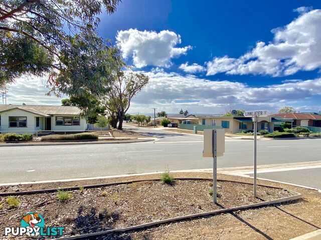 67 Wells Street Streaky Bay SA 5680