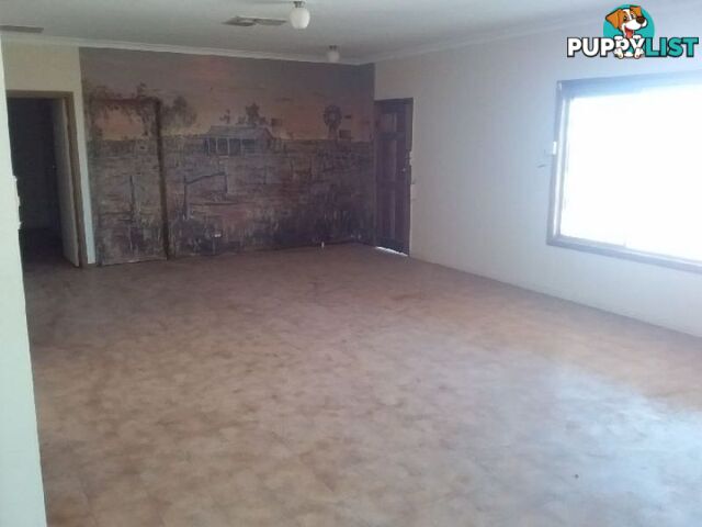 617 Flinders Street Coober Pedy SA 5723