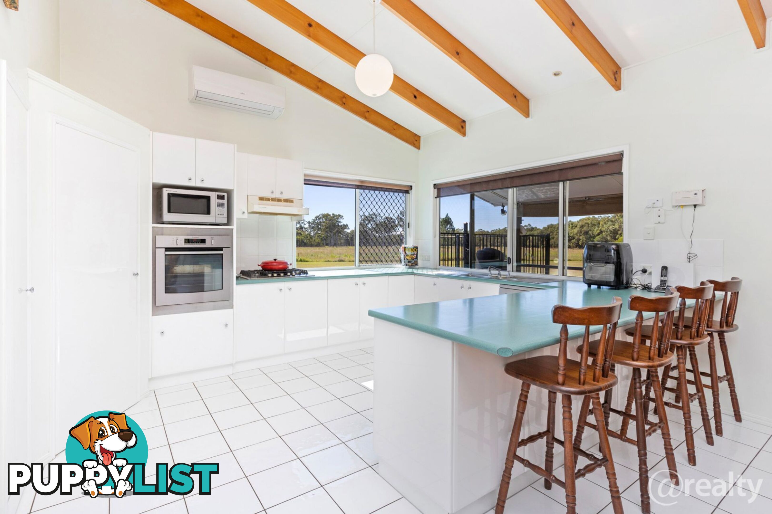 4 Sims Road North Oakhurst QLD 4650