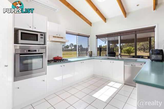 4 Sims Road North Oakhurst QLD 4650