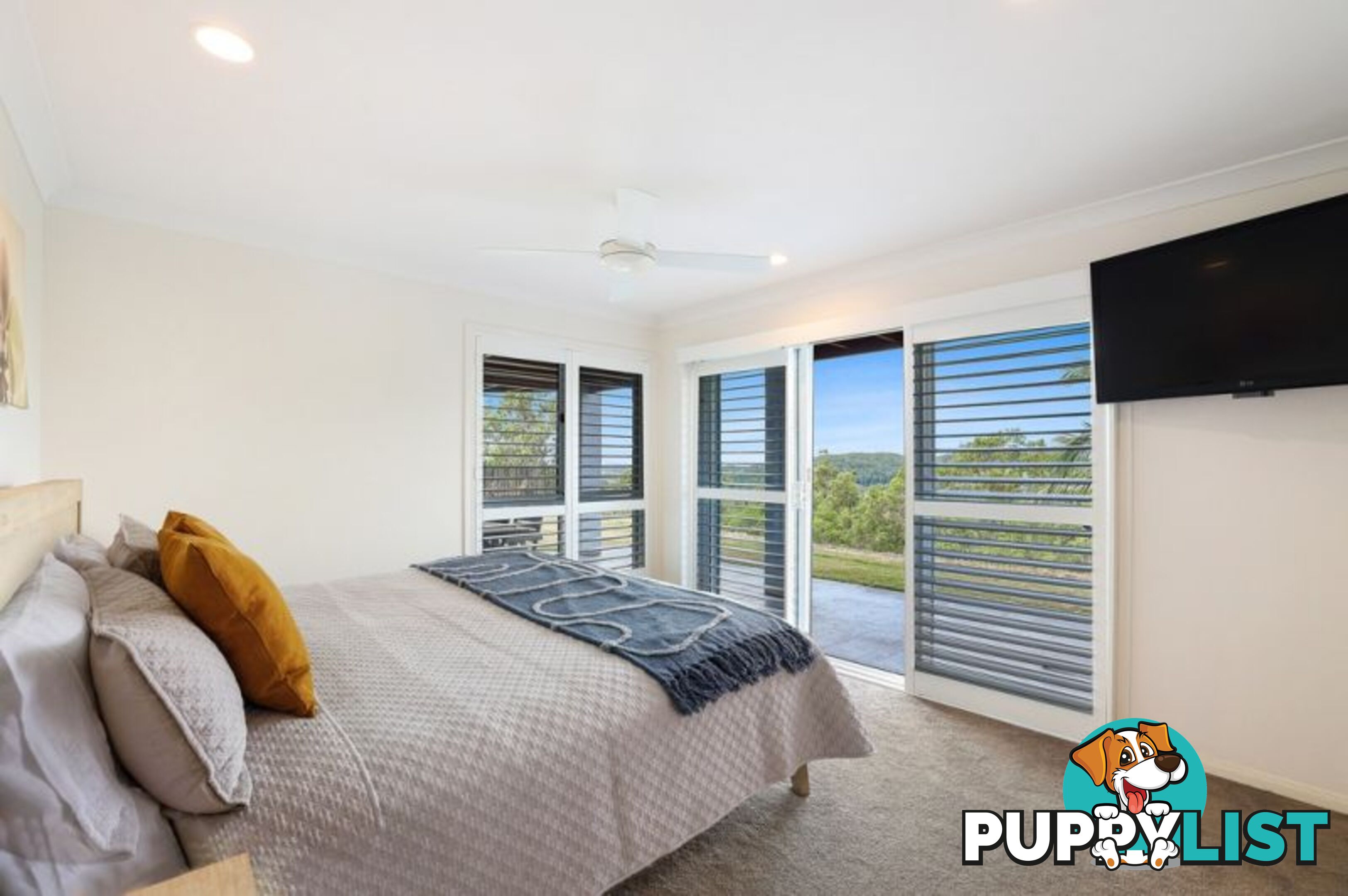 92-94 Strawberry Road Mudgeeraba QLD 4213