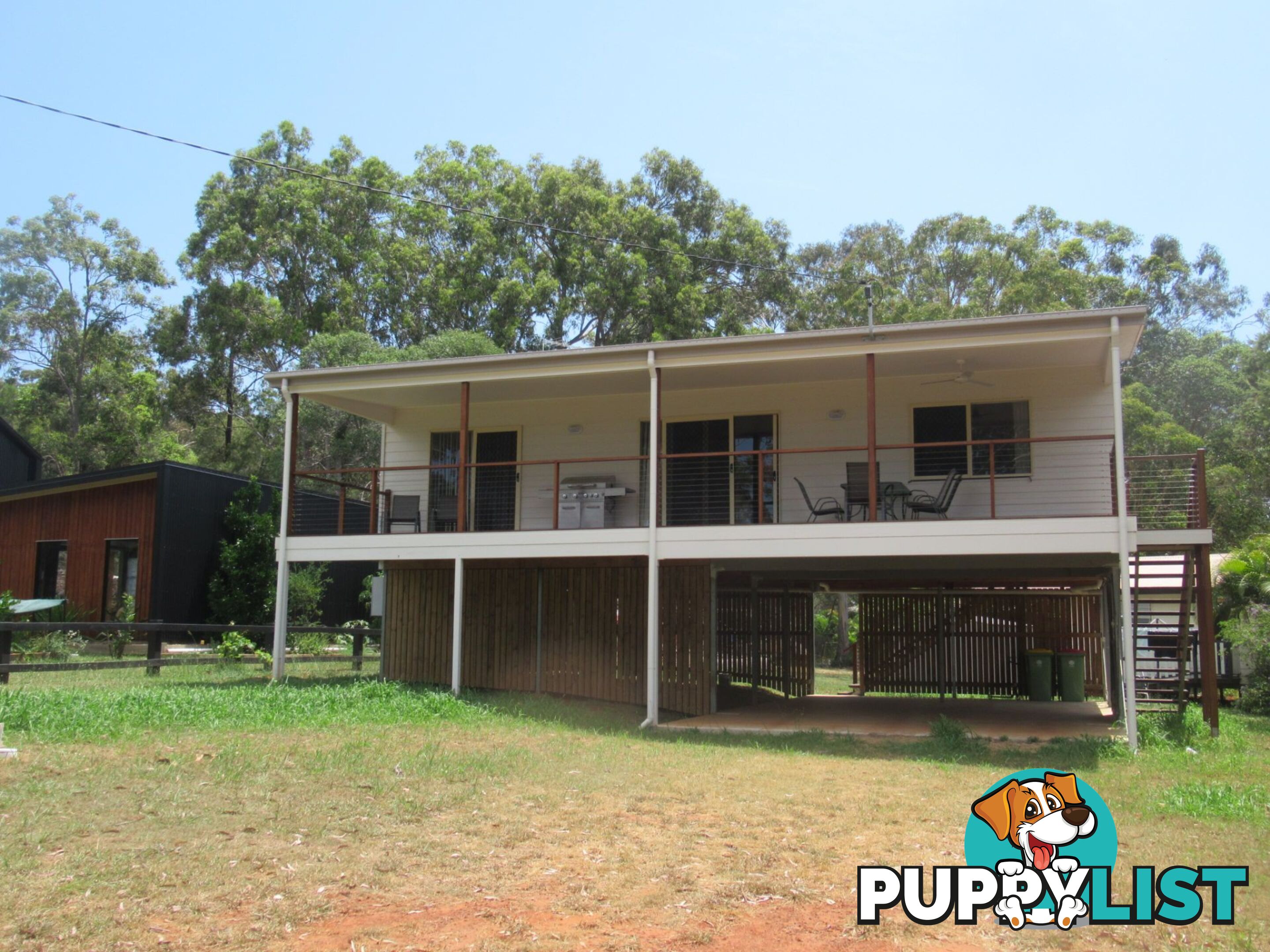 16 Aquamarine Ave Russell Island QLD 4184