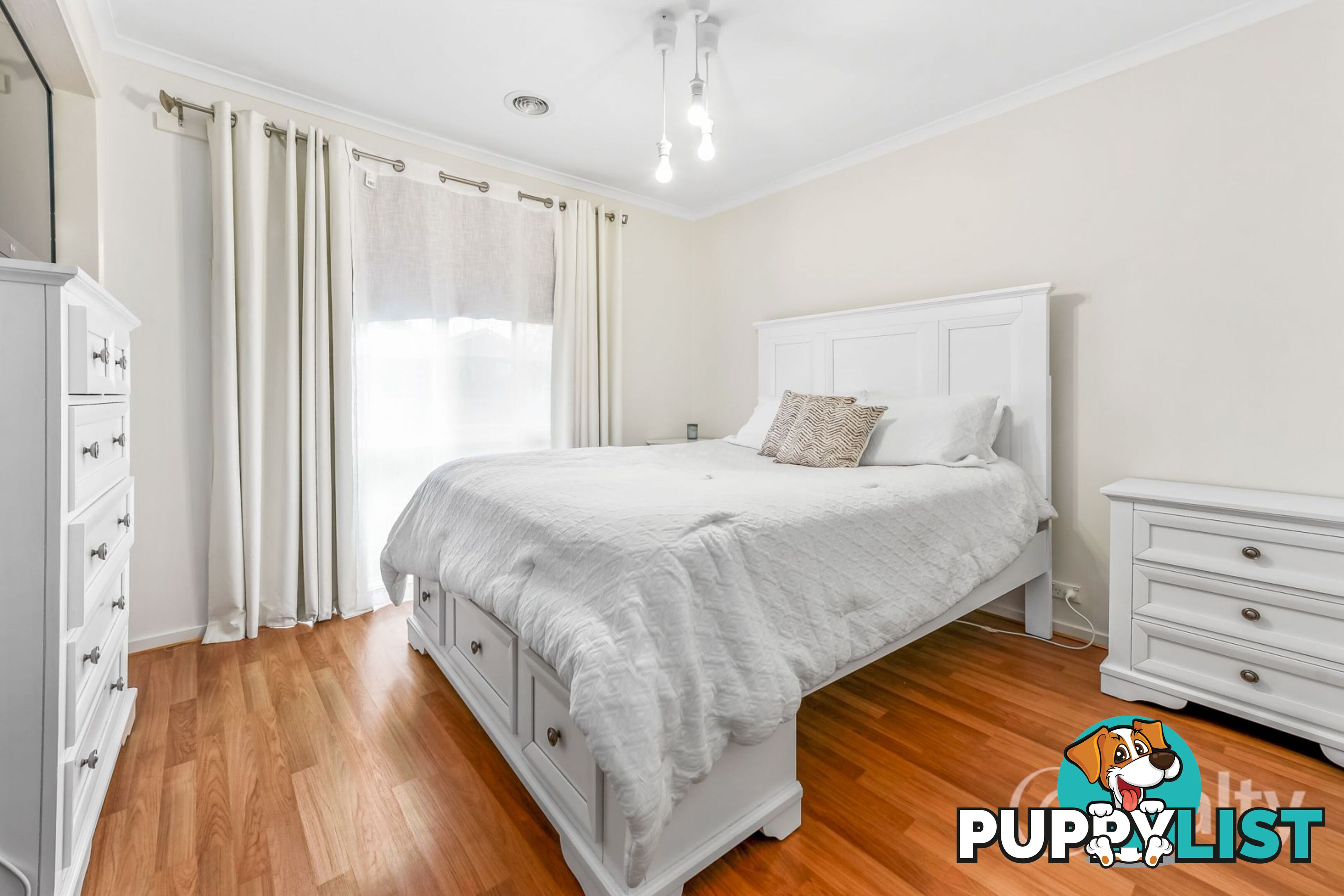 24 Rossiter Avenue Endeavour Hills VIC 3802