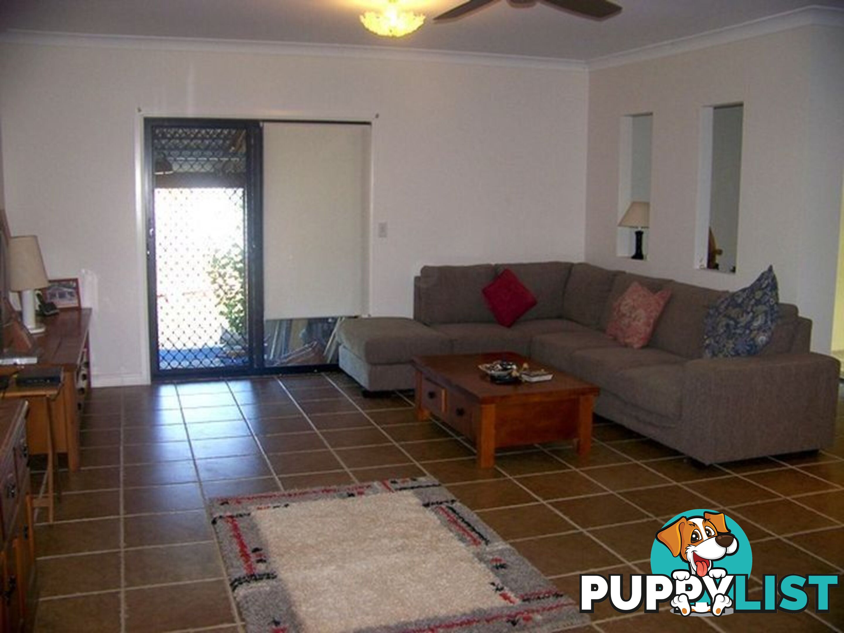 71 Channel St Russell Island QLD 4184