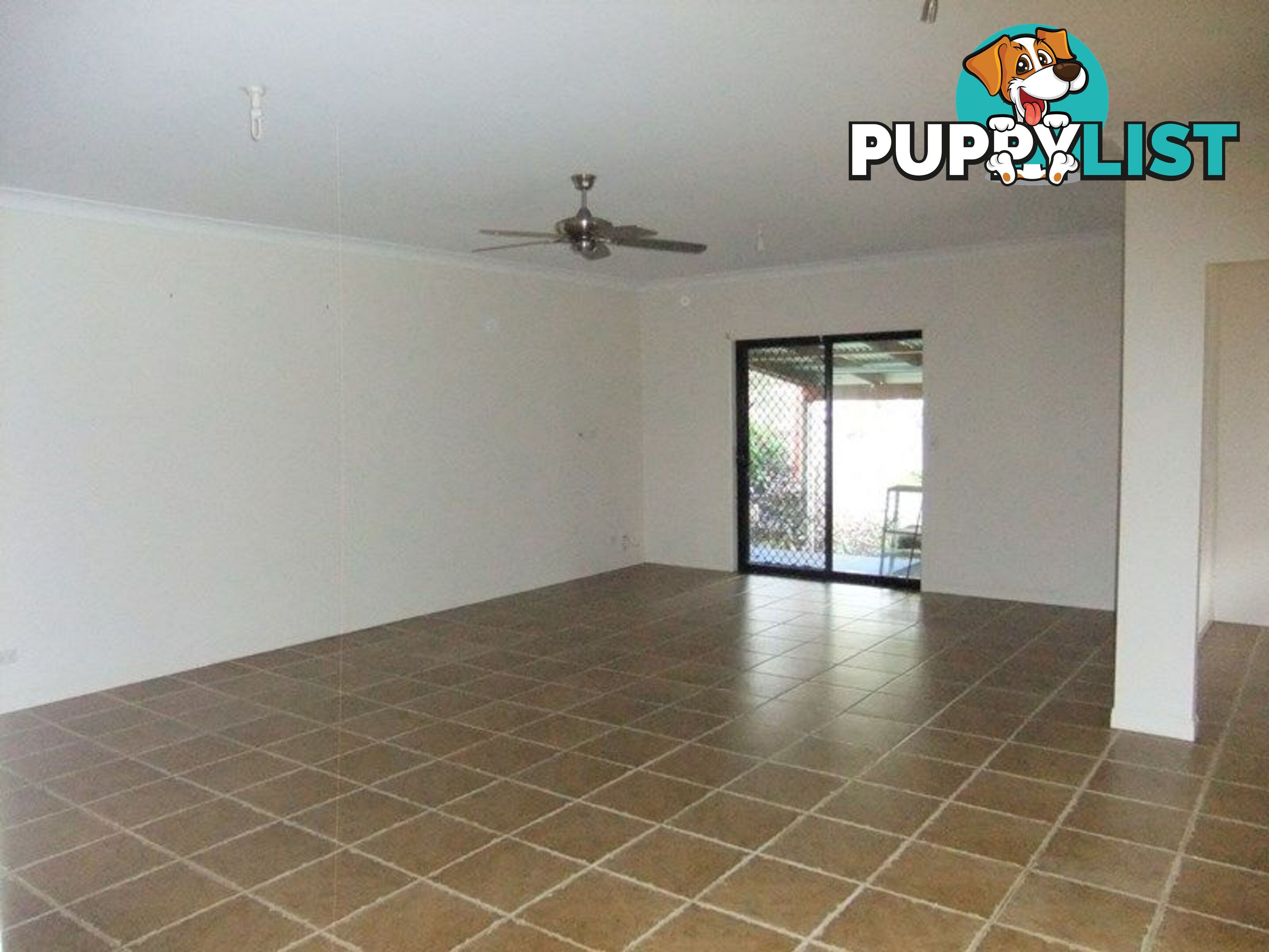 71 Channel St Russell Island QLD 4184