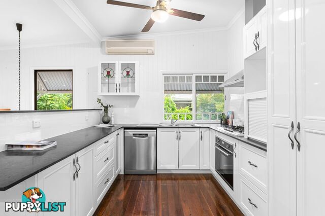 7 Palm Avenue Sandgate QLD 4017