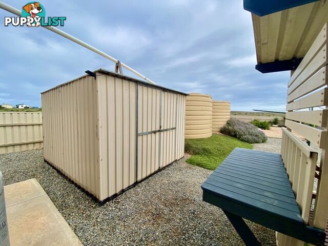 8 Whytwater Drive Westall SA 5680