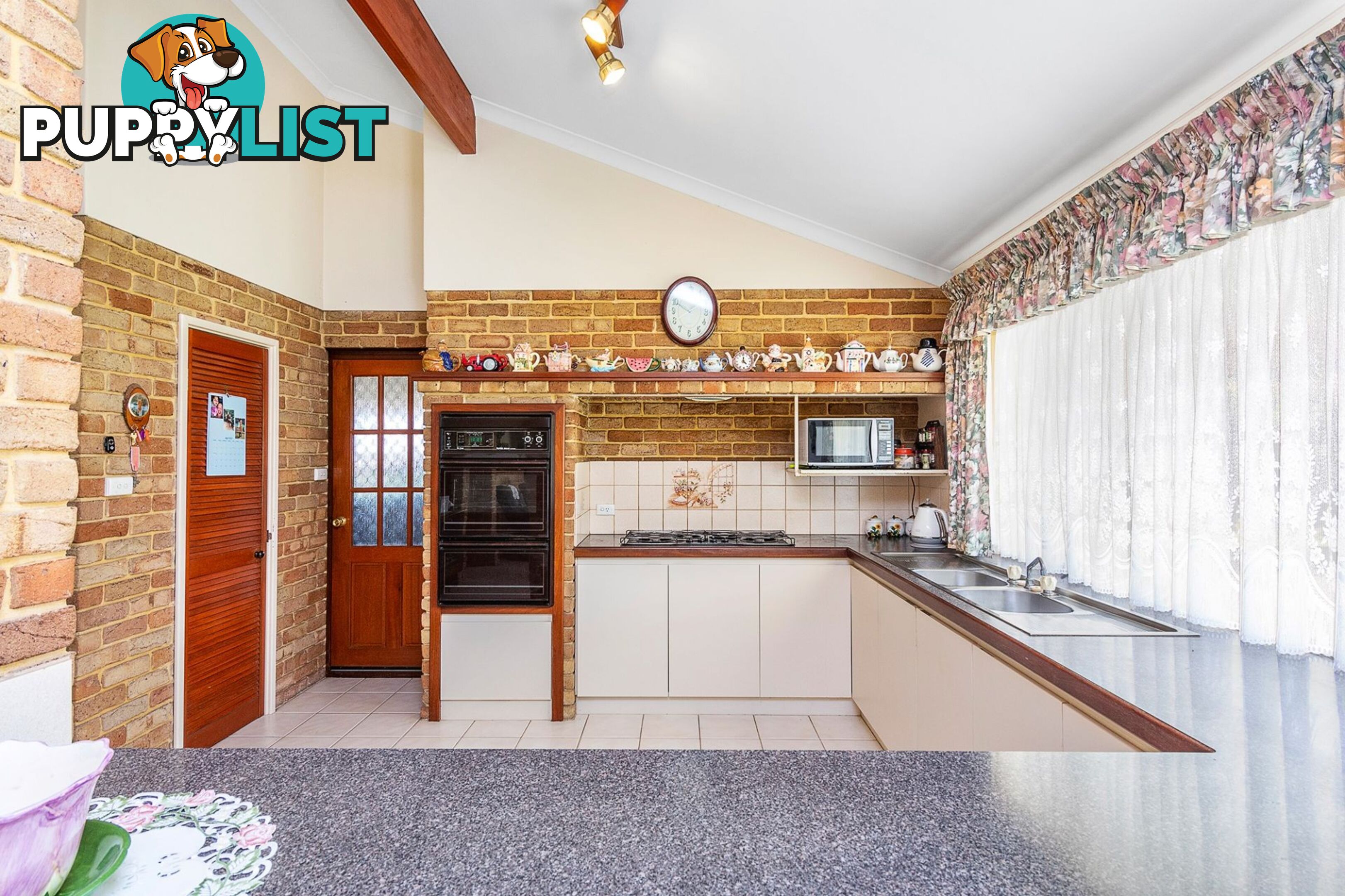 8 McCormack Place Maida Vale WA 6057