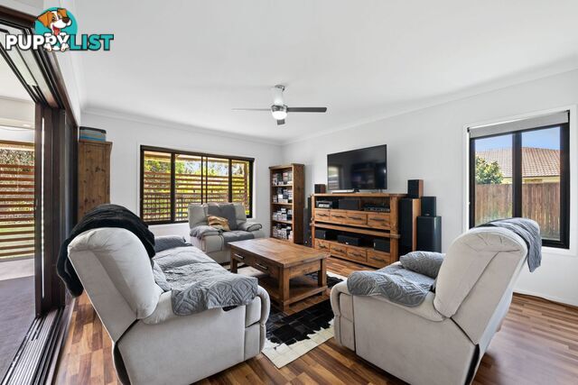 11 Dewdrop Place Ningi QLD 4511