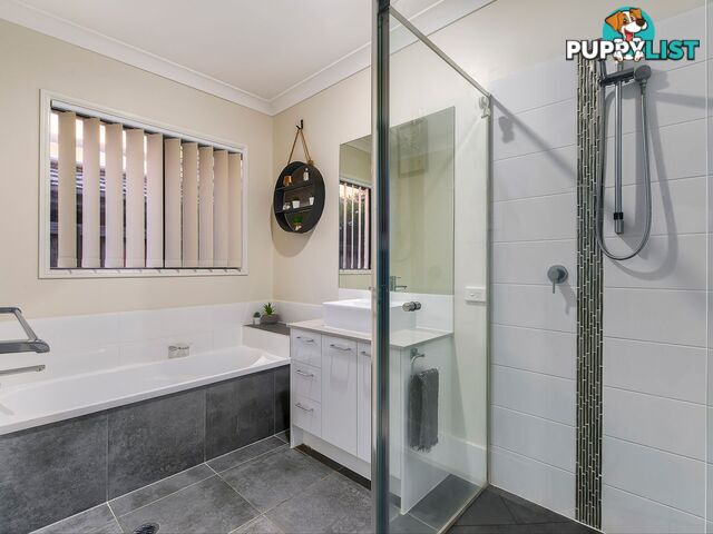 45 Carey Street Warner QLD 4500