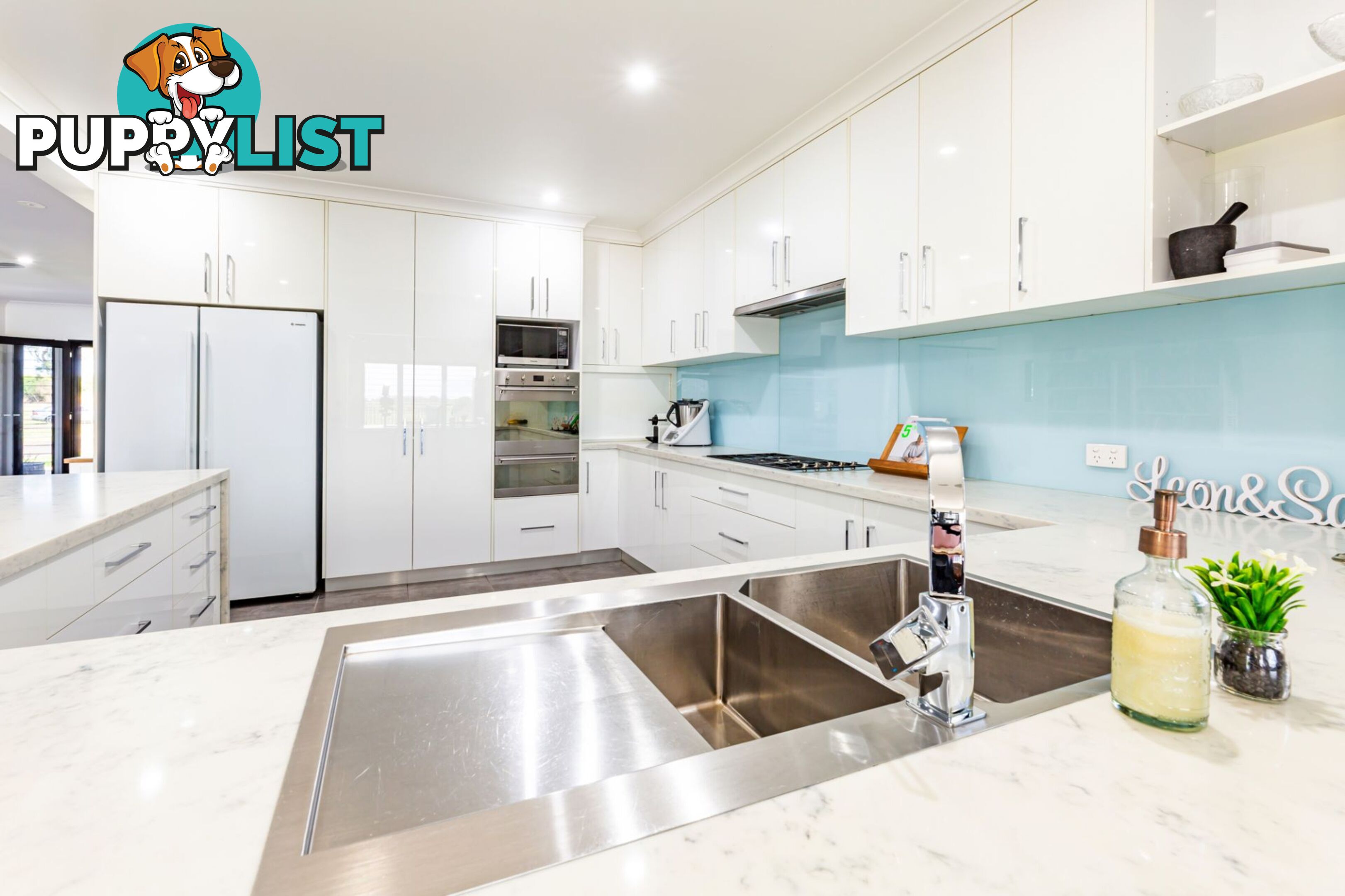 199 Hoffmans Road Burnett Heads QLD 4670