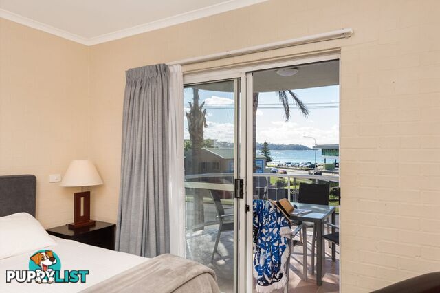 2 17 Golf Avenue Mollymook NSW 2539