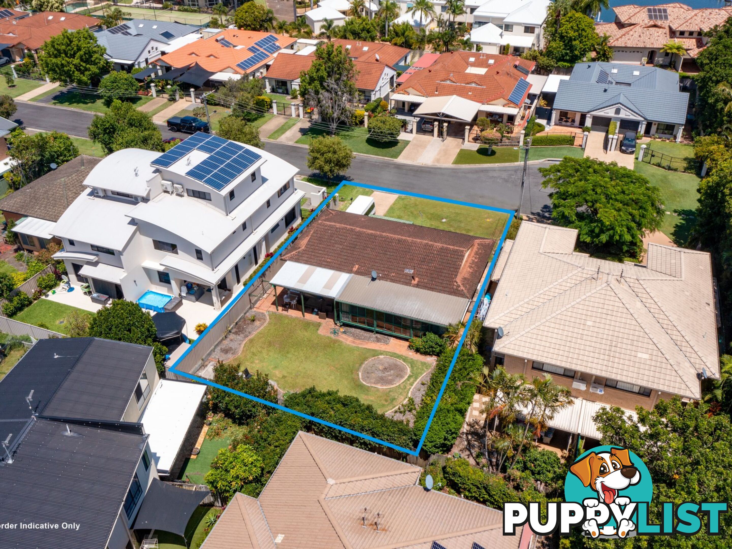 18 Lee Road Runaway Bay QLD 4216