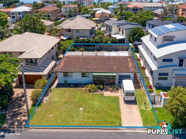 18 Lee Road Runaway Bay QLD 4216