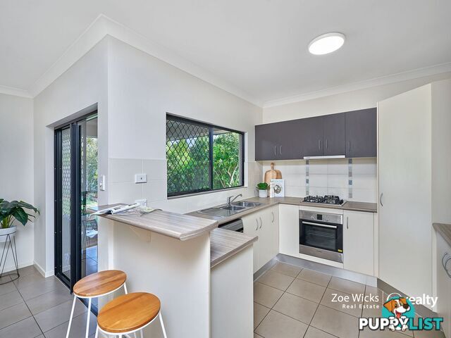 35 Thooleer Vista TRINITY PARK QLD 4879