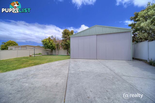 27 Wooderson View Spencer Park WA 6330