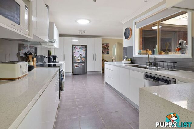 5 Glenhaven Cres Perthville NSW 2795
