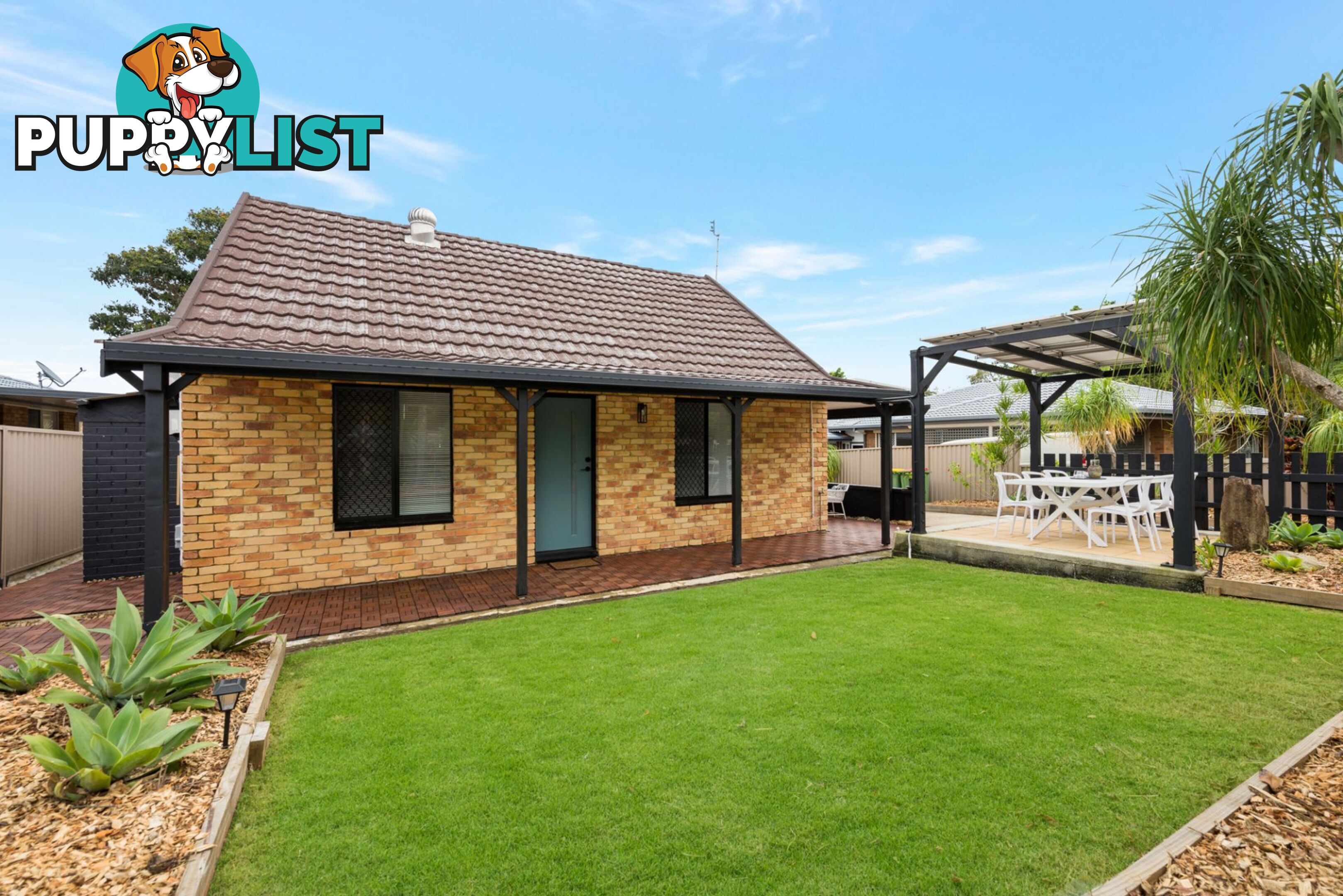 1 6 McWilliam Close Labrador QLD 4215