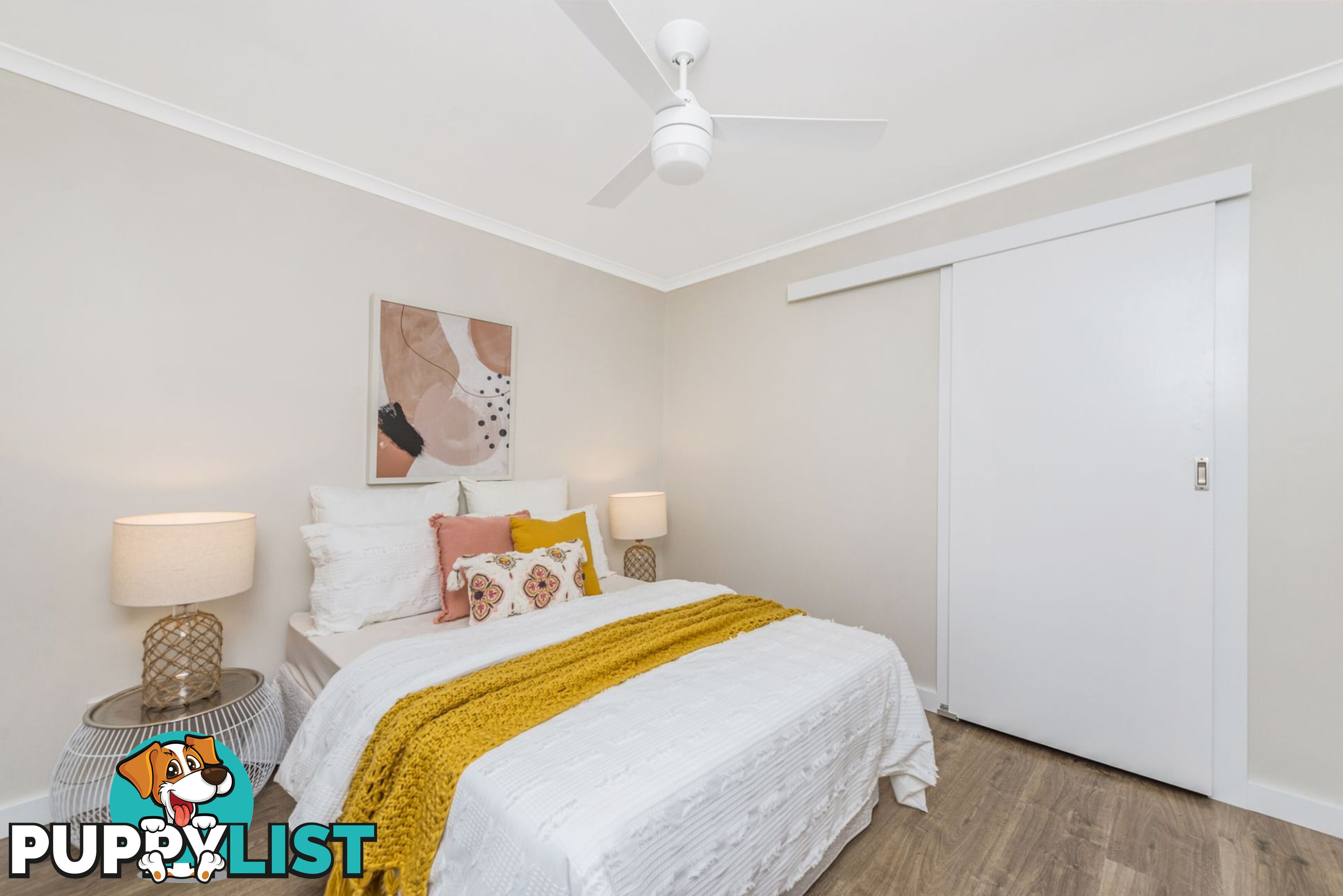 1 6 McWilliam Close Labrador QLD 4215