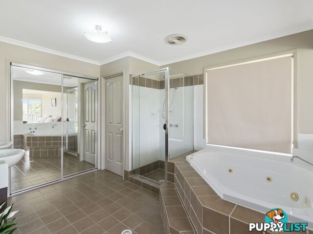 2 Kambah Place Reedy Creek QLD 4227