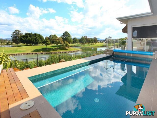 1031 Royal Pines Resort BENOWA QLD 4217