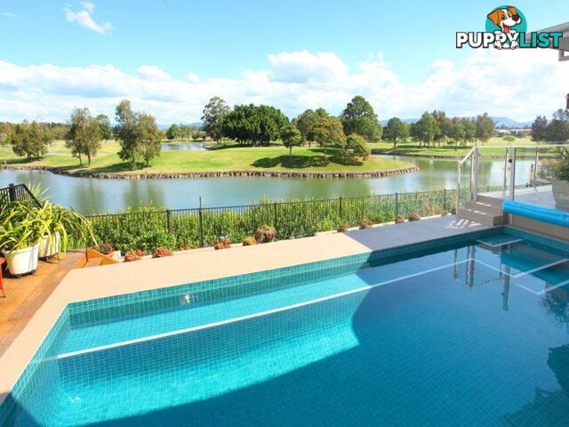 1031 Royal Pines Resort BENOWA QLD 4217