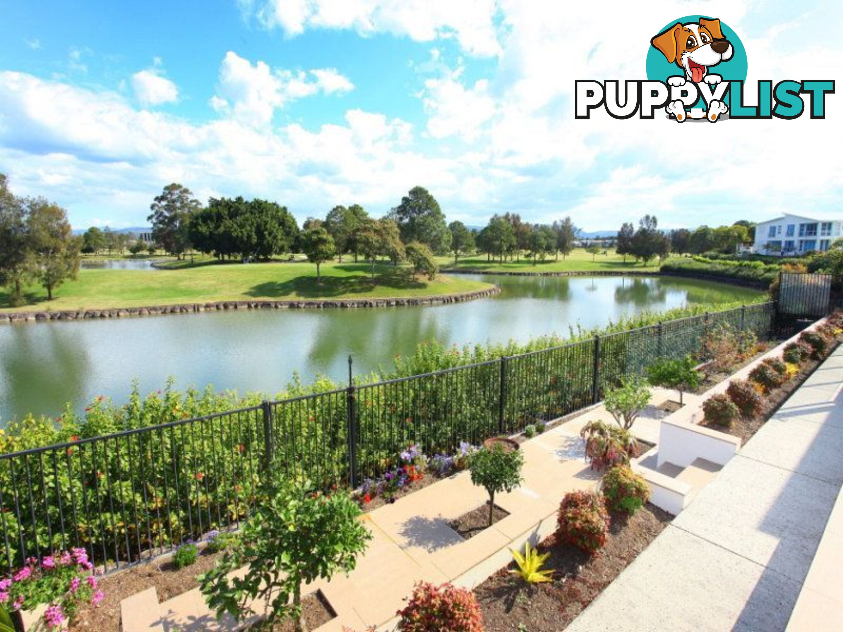 1031 Royal Pines Resort BENOWA QLD 4217