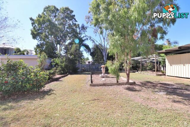 19 Haig Street Pimlico QLD 4812