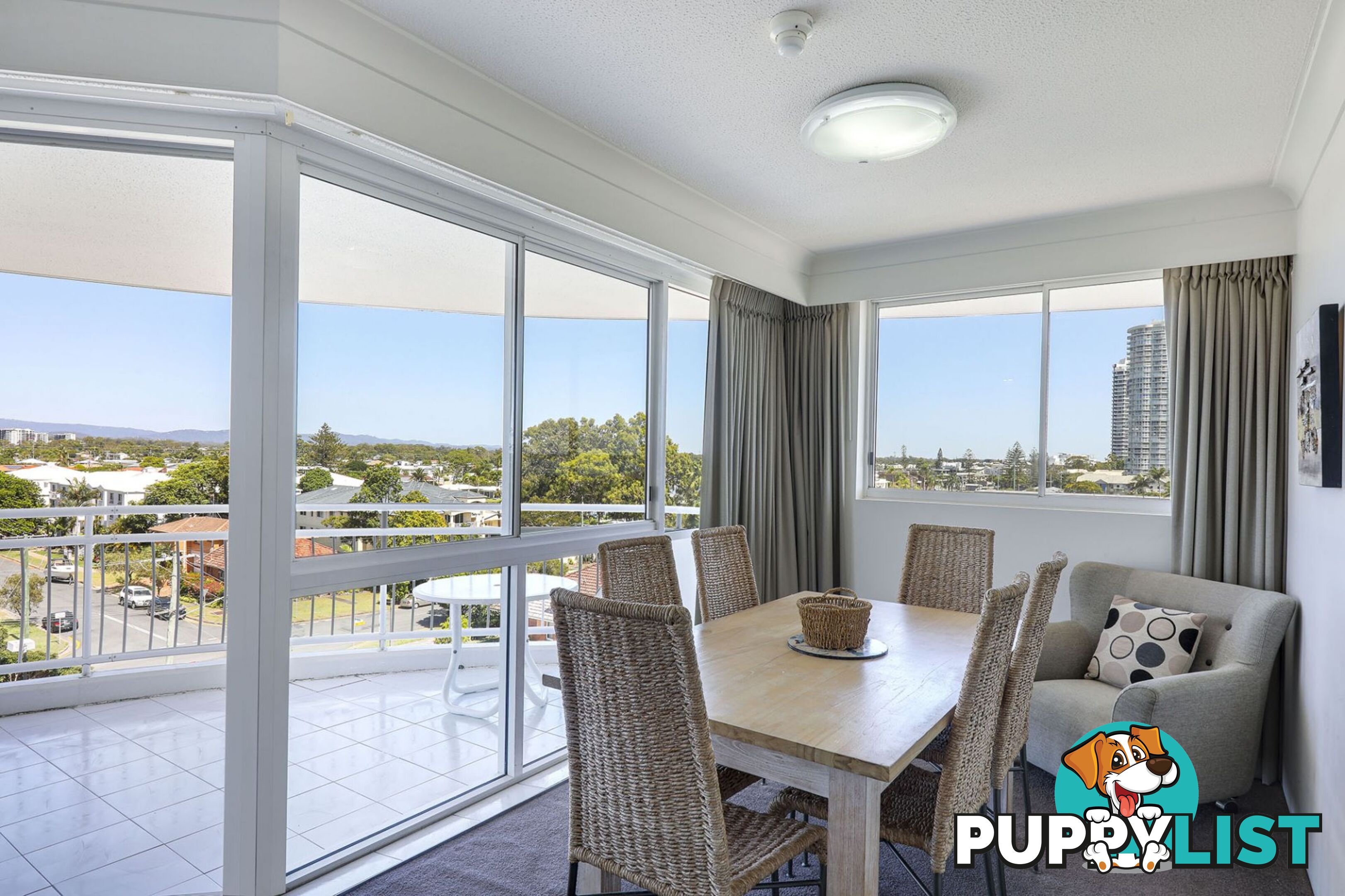 5j 510 Marine Parade Biggera Waters QLD 4216