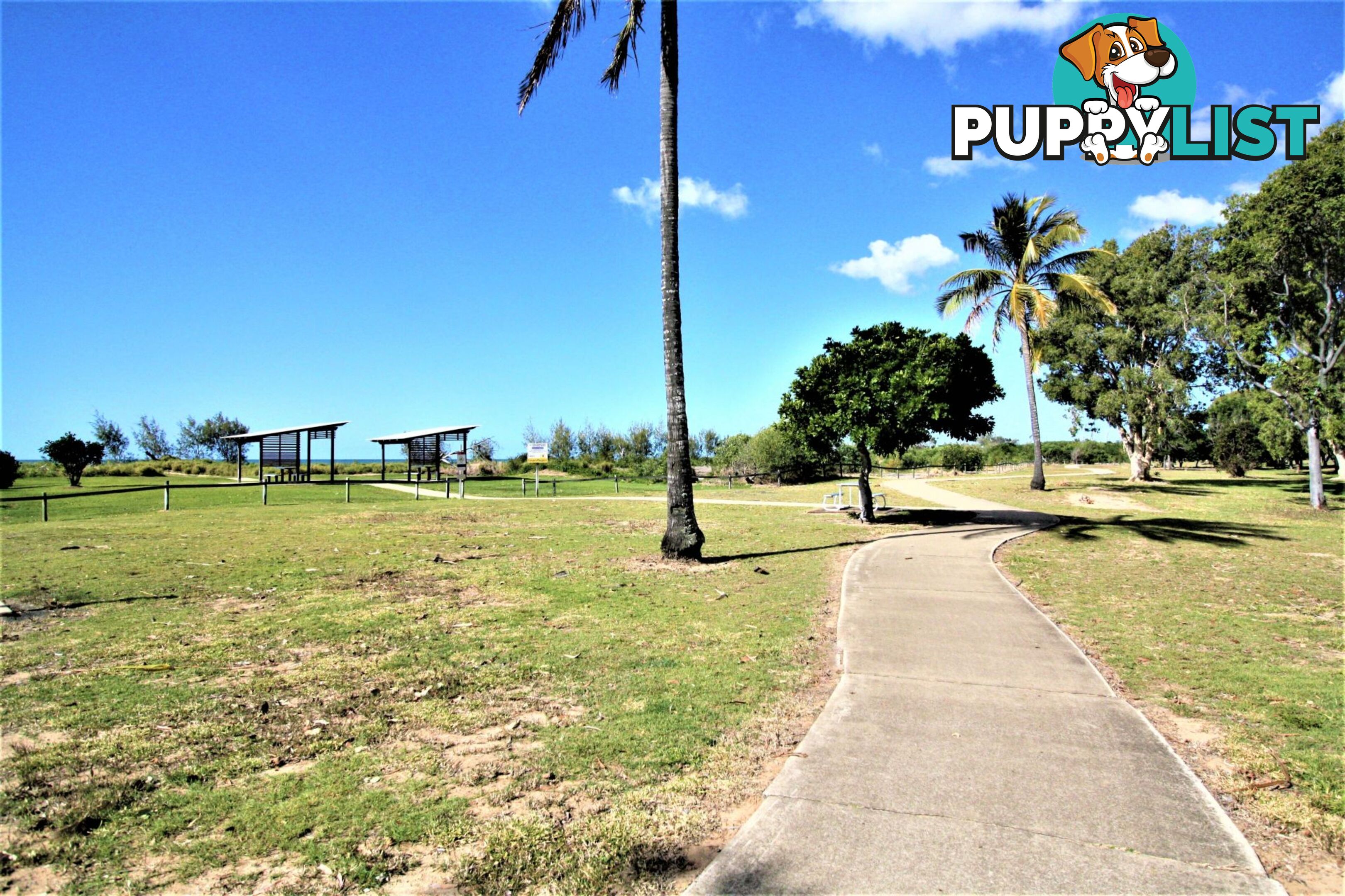 700 Booyan Road MOORE PARK BEACH QLD 4670