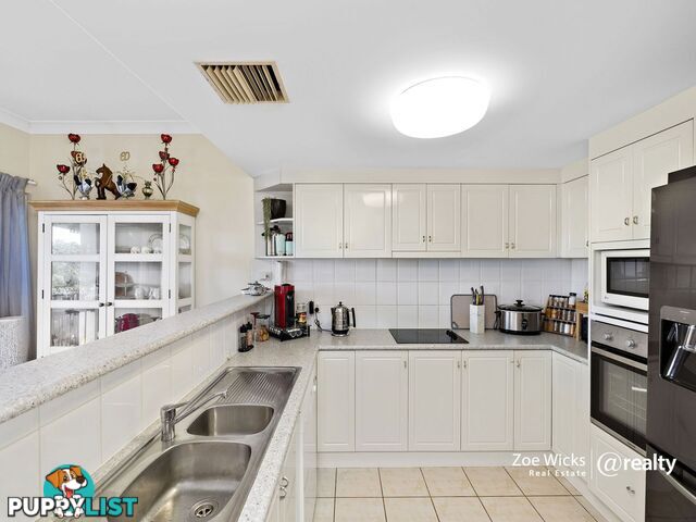 46 8 Munro Terrace Mooroobool QLD 4870