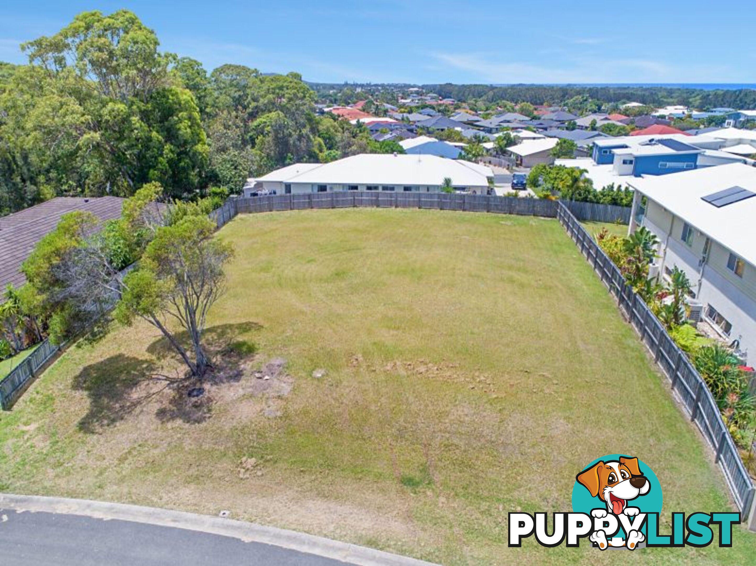 8 Woodfull Crescent Pottsville NSW 2489