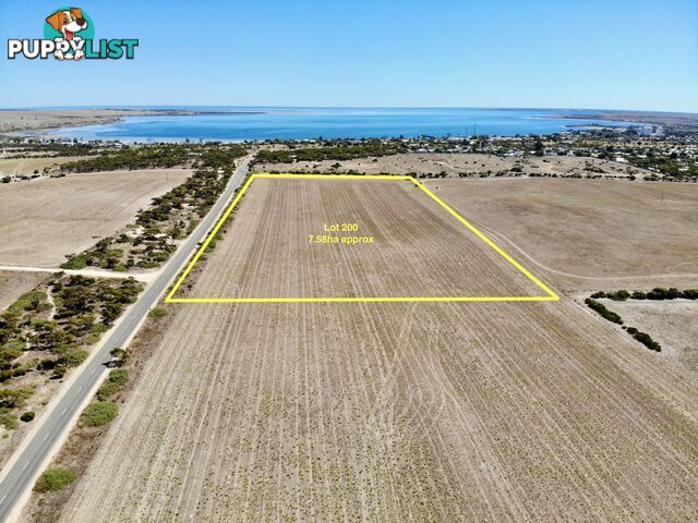 Lot 200 & 201 Sceale Bay Road Streaky Bay SA 5680