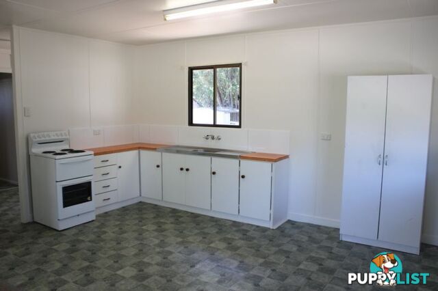 18 Argyle Street Bowen QLD 4805