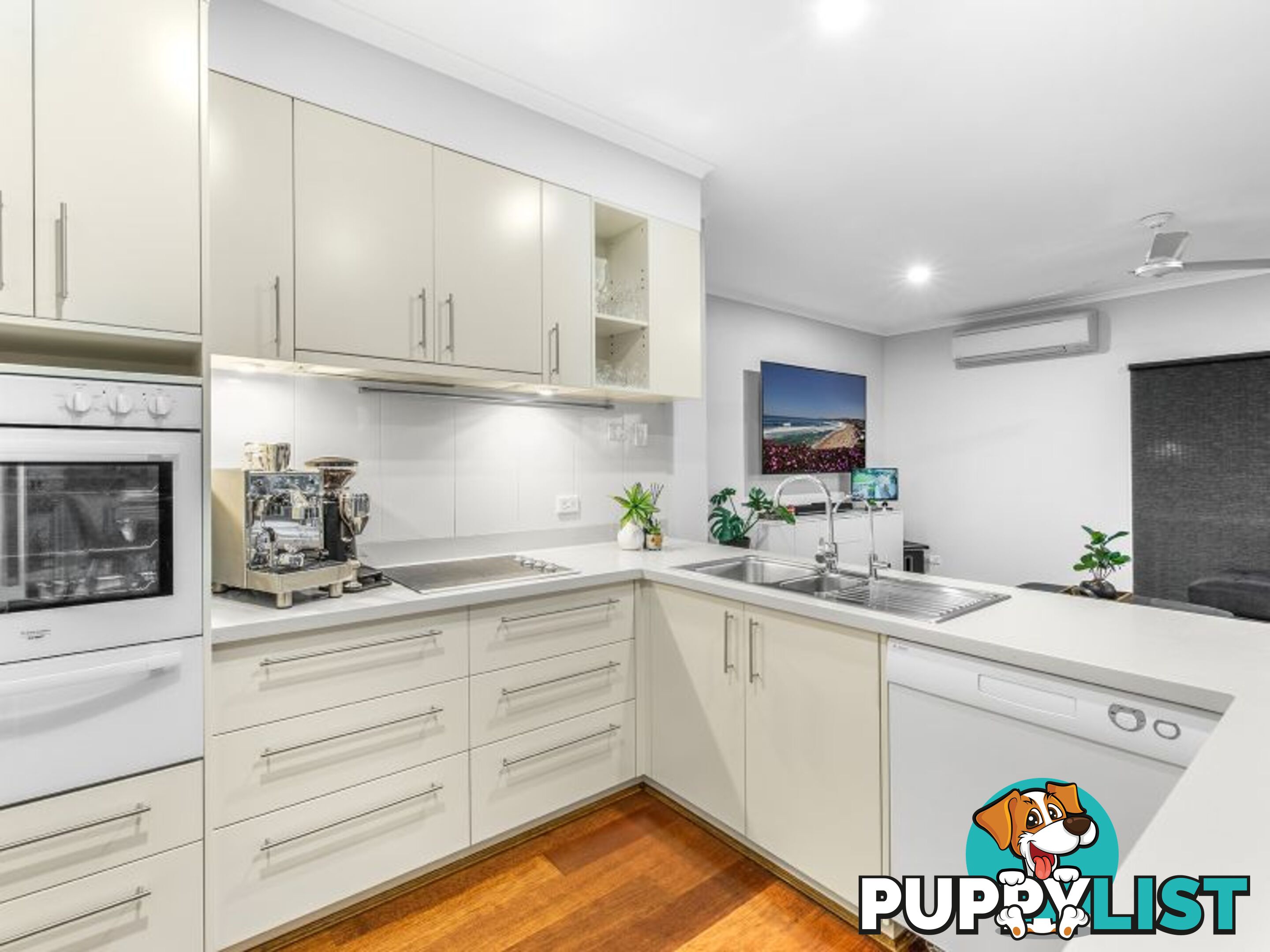 3 Coburn Court Brookfield QLD 4069