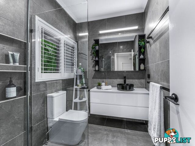 3 Coburn Court Brookfield QLD 4069