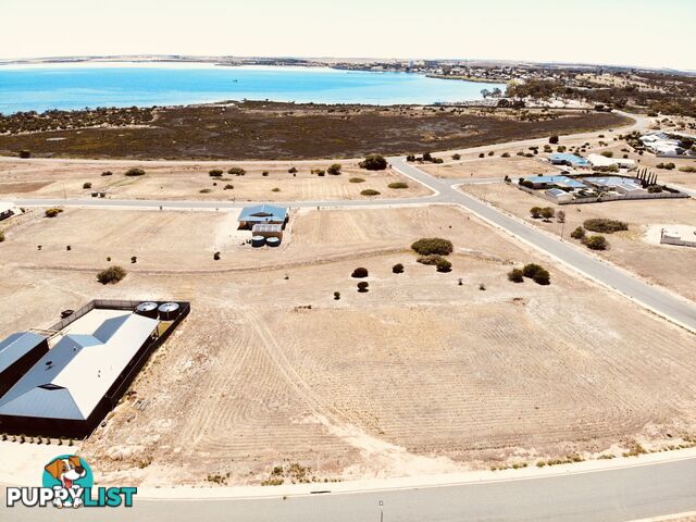 36 Oscar Williams Drive Streaky Bay SA 5680