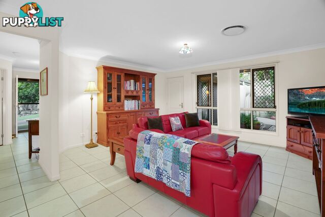 4 Stone Brook Court Cashmere QLD 4500