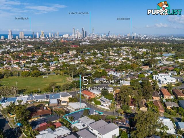 5 Enid Avenue SOUTHPORT QLD 4215