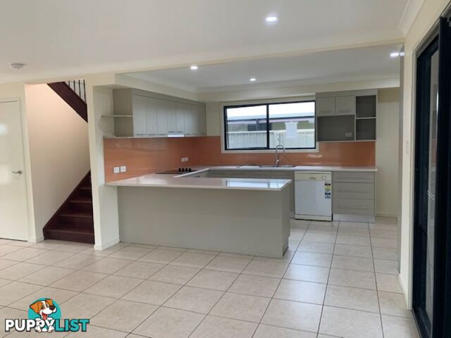 8 68 Moody Street Emerald QLD 4720