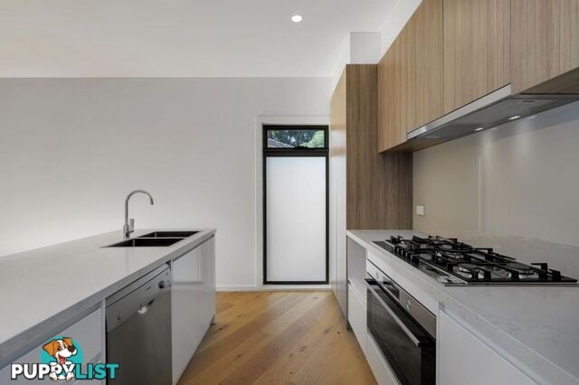 4 5-6 Lowe Court Doncaster East VIC 3109